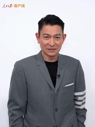 新春将至,江门乡亲刘德华给大家送祝福啦!“世间最美的风景,都在回家的路上…”