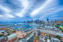 中国之窗|青岛——好客山东海阔天空,青岛请您来看胶东