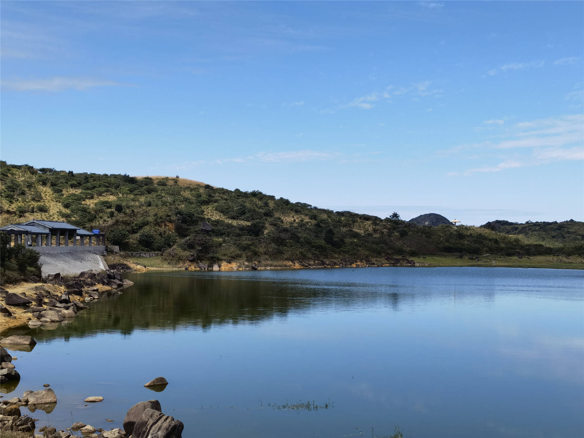 从宋朝“穿越”来的国宝级“功夫茶”,就藏在山海经中的“灵山”上?