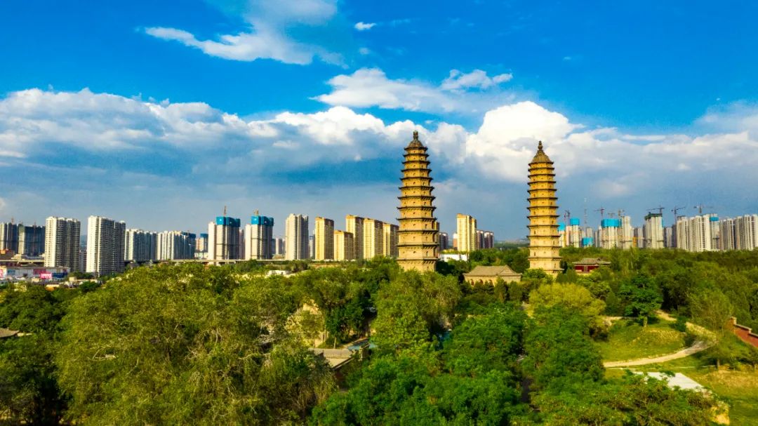 美丽中国 • 山西篇丨层崖翠接蔚蓝天