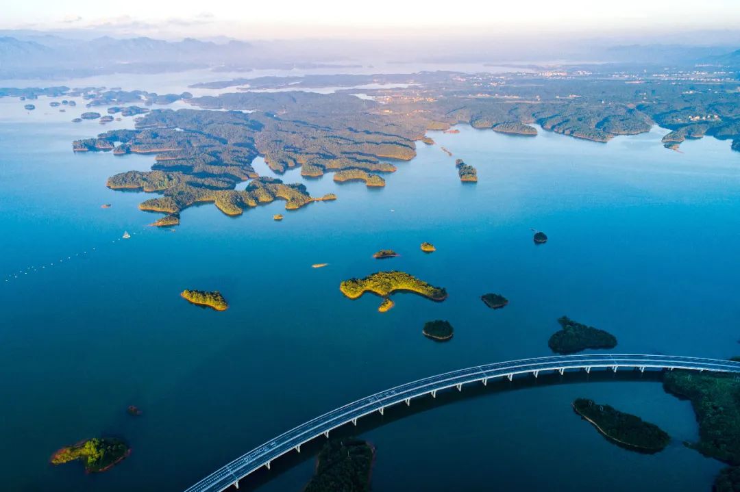 美丽中国 • 江西篇丨手握“红古绿”调色板 绘就“江西风景独好”新画卷