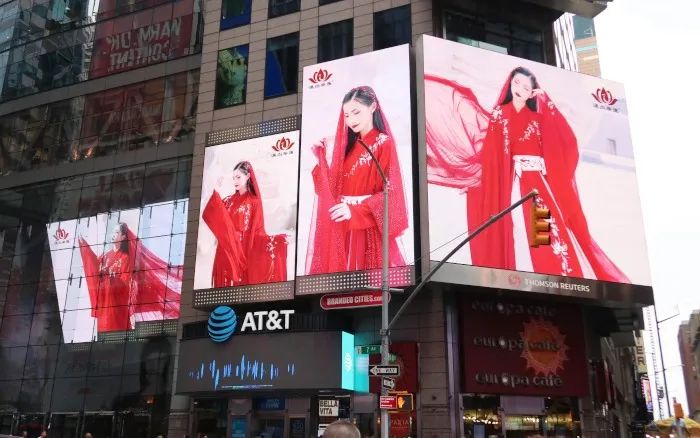 讲中国故事,除了汉服还有很多题材