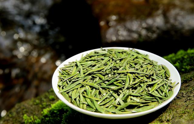 赶在春天,喝杯川茶!