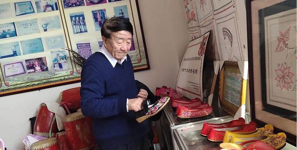 弘扬传统文化 传承红色基因 赋能乡村振兴——《祖国》杂志社调研活动走进云南玉溪